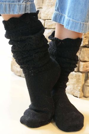 Pointelle Knit Slouch Socks Black /30=